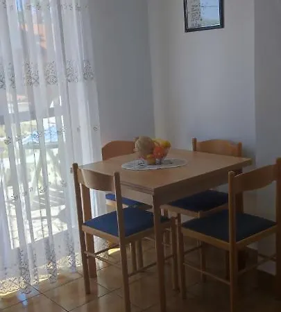 Kadinela, 200m From Kamenjak, Huge Quiet Garden With Barbecue, 2 New Kitchens * Premantura