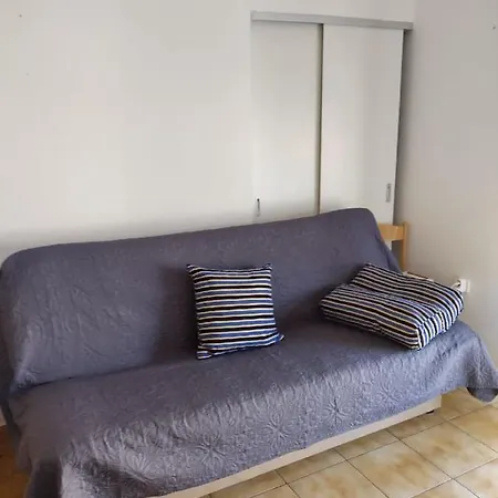 Kadinela, 200m From Kamenjak, Huge Quiet Garden With Barbecue, 2 New Kitchens Lägenhet